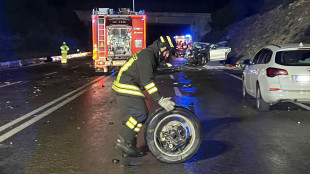 Scontro tra auto e camion, morti 2 ragazzi, altri 2 feriti