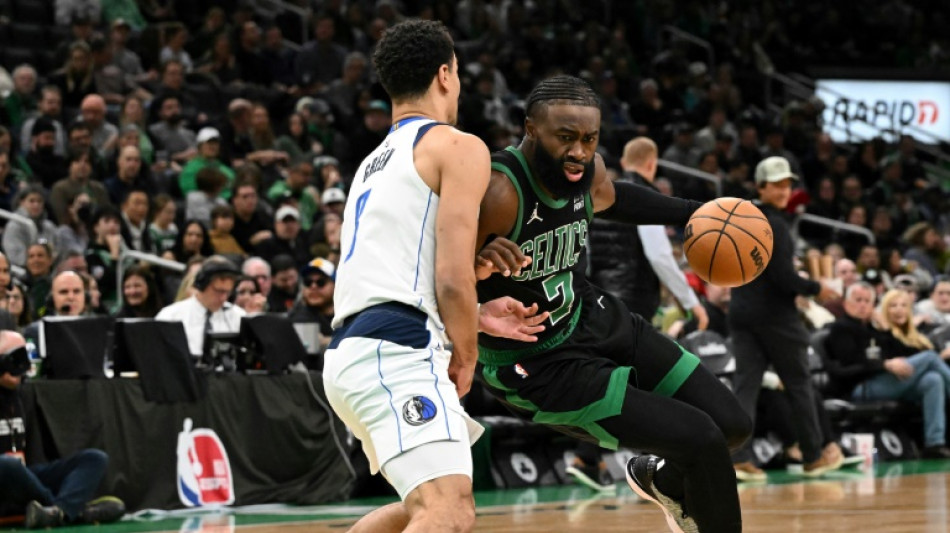 Celtics school Mavs for 10th straight NBA win