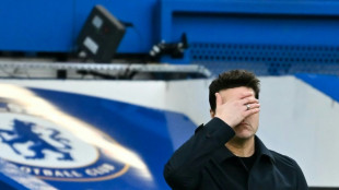 Pochettino apologies for 'nervous' and 'stressed' Chelsea collapse