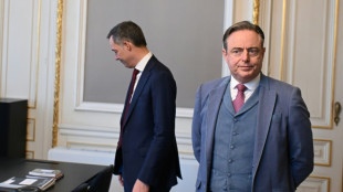 Separatista Bart de Wever toma posse como primeiro-ministro da Bélgica